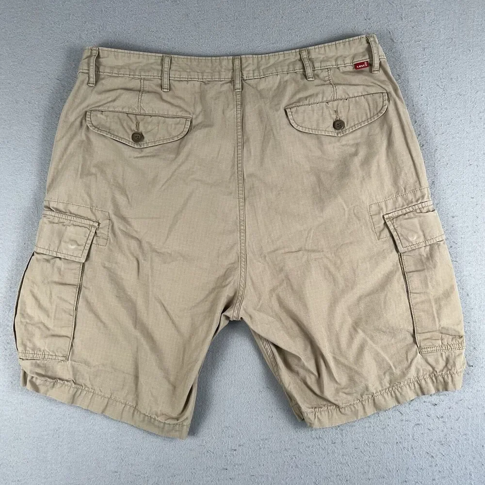 Levis Rip Stop Cotton Beige Cargo Shorts 9” Inseam Mens Size 38‎